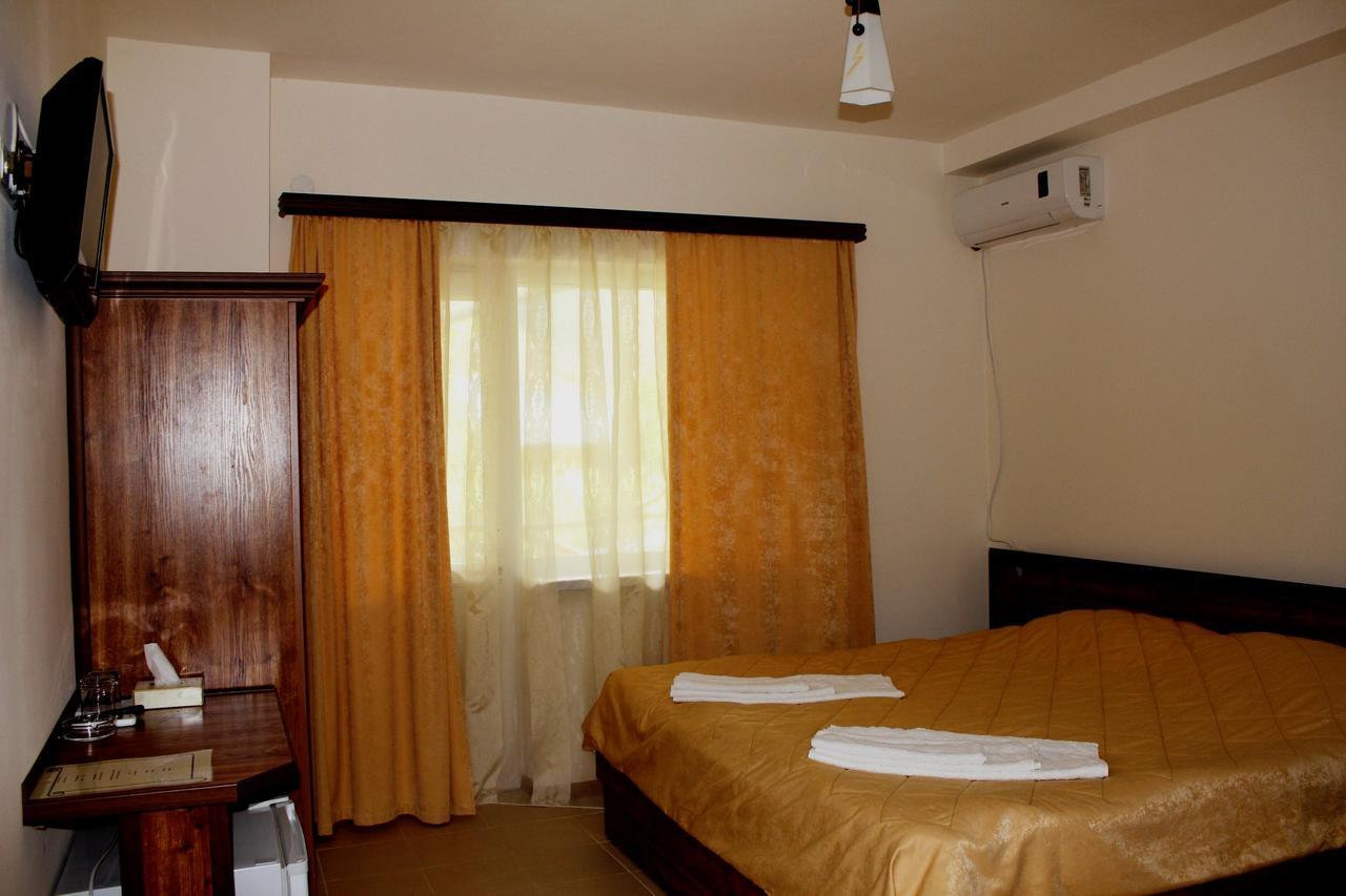 Lucytour Hotel Hermon ภายนอก รูปภาพ