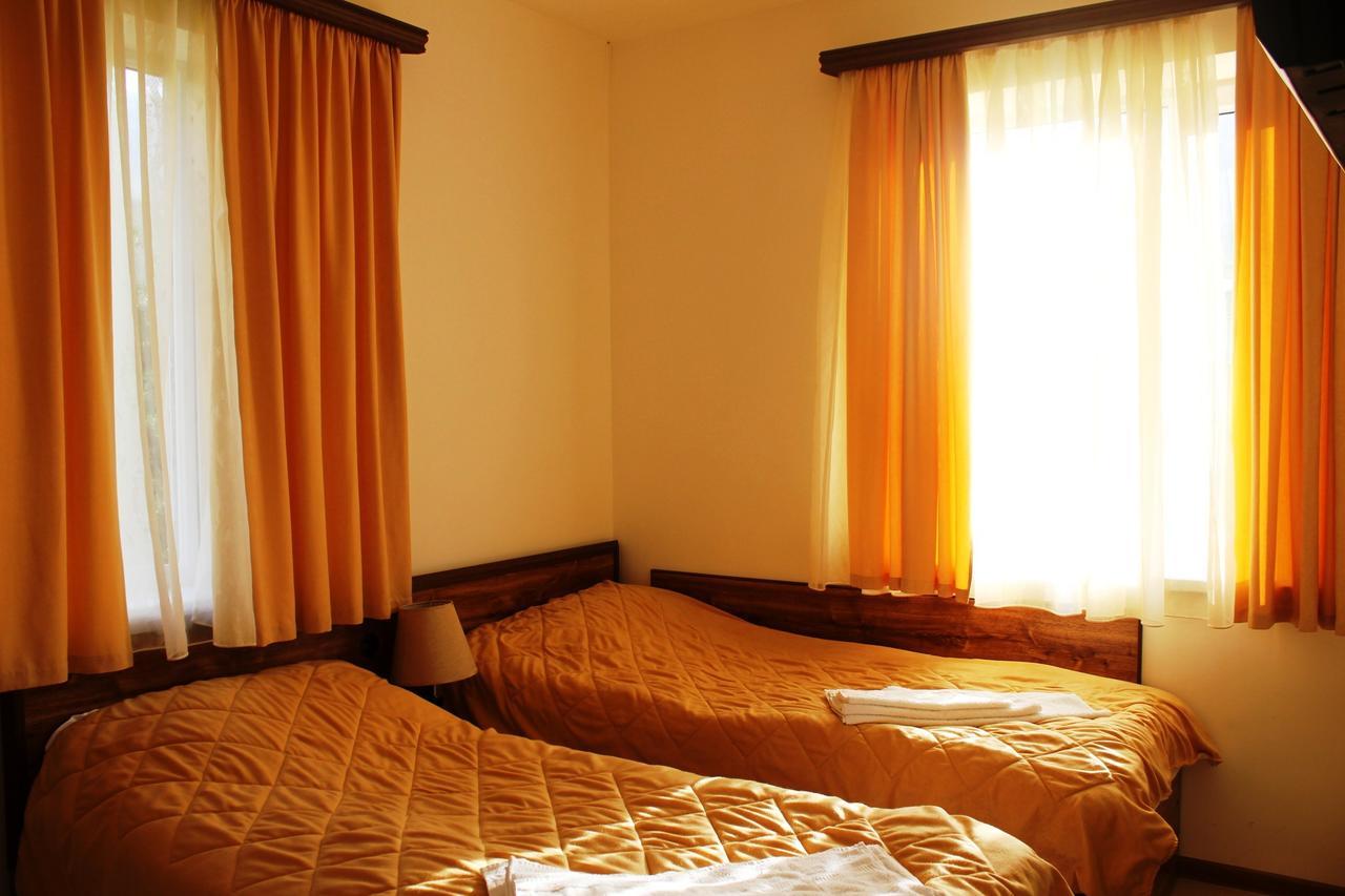 Lucytour Hotel Hermon ภายนอก รูปภาพ