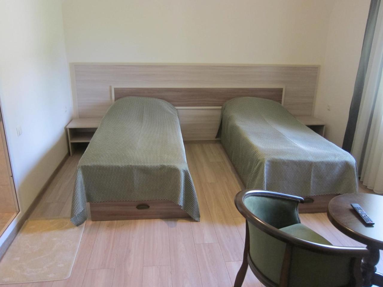 Lucytour Hotel Hermon ภายนอก รูปภาพ